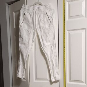 Athleta womes White Joggers